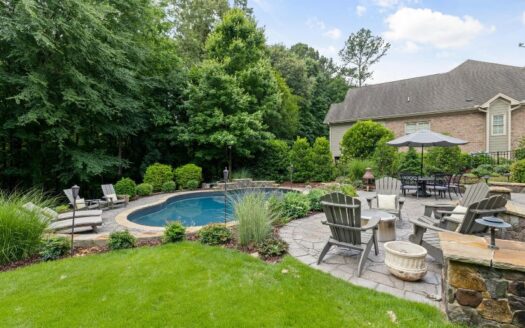 Outdoor Spaces That Make Buyers Fall in Love
